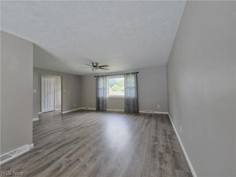 415 31st Street SW Barberton OH 44203