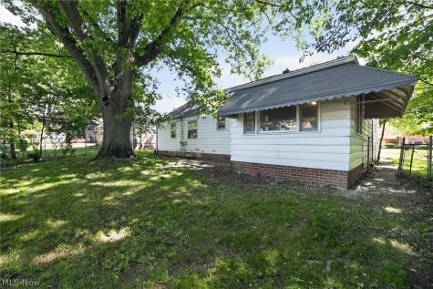 3705 Brinkmore Road Cleveland Heights OH 44121