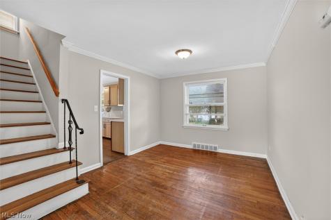 3705 Brinkmore Road Cleveland Heights OH 44121