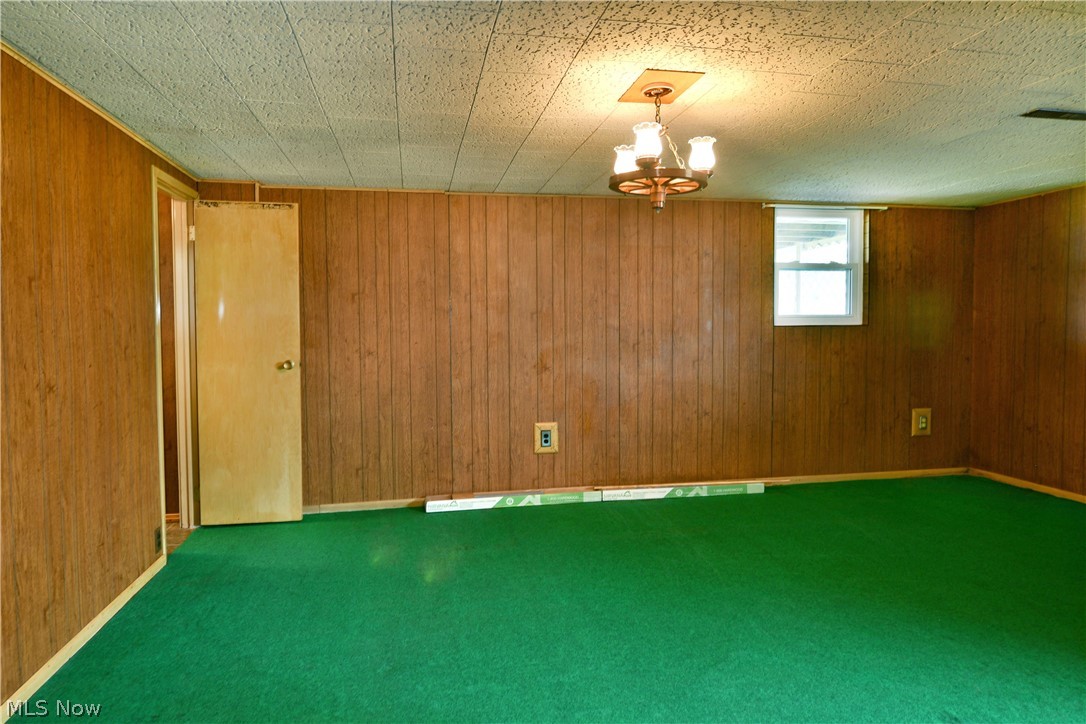5682 Baylor Avenue Austintown OH 44515