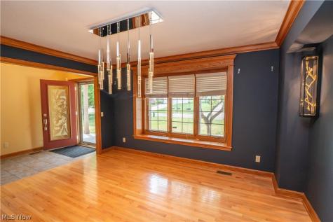 8521 Gentry Street NW Massillon OH 44646