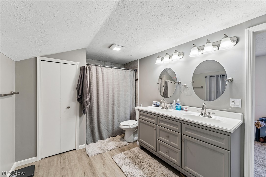 6711 Norwalk Road Medina OH 44256