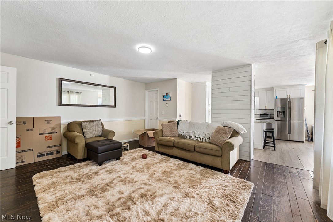 6711 Norwalk Road Medina OH 44256