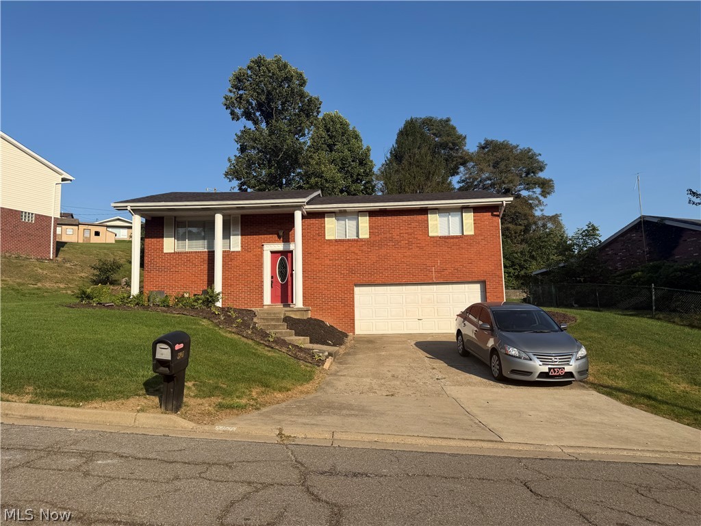 3218 Saint Charles Drive Steubenville OH 43952