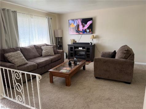 3218 Saint Charles Drive Steubenville OH 43952
