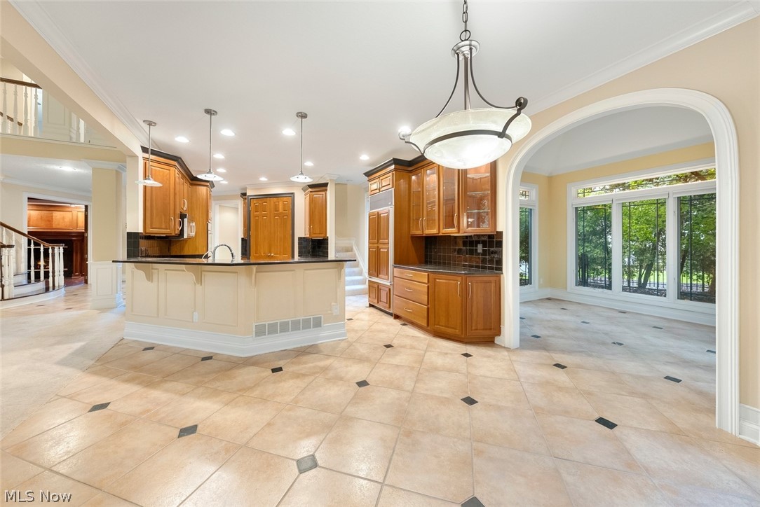 1551 Stone Court Westlake OH 44145