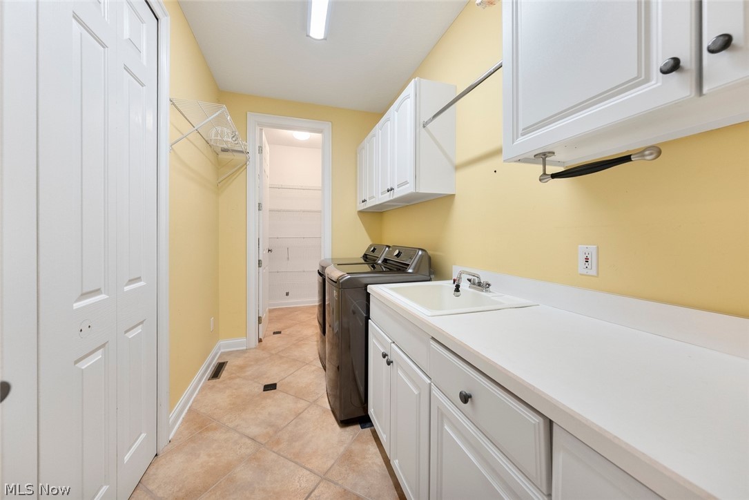 1551 Stone Court Westlake OH 44145