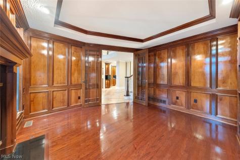 1551 Stone Court Westlake OH 44145