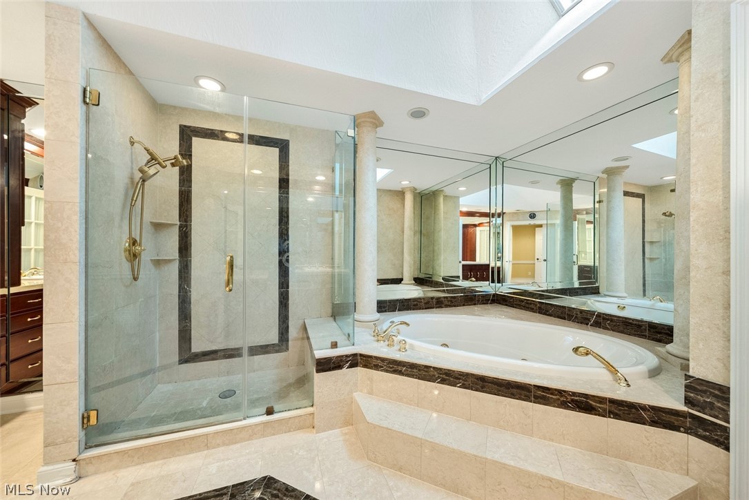 1551 Stone Court Westlake OH 44145