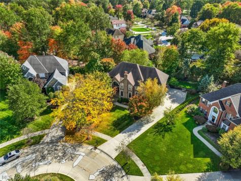 1551 Stone Court Westlake OH 44145