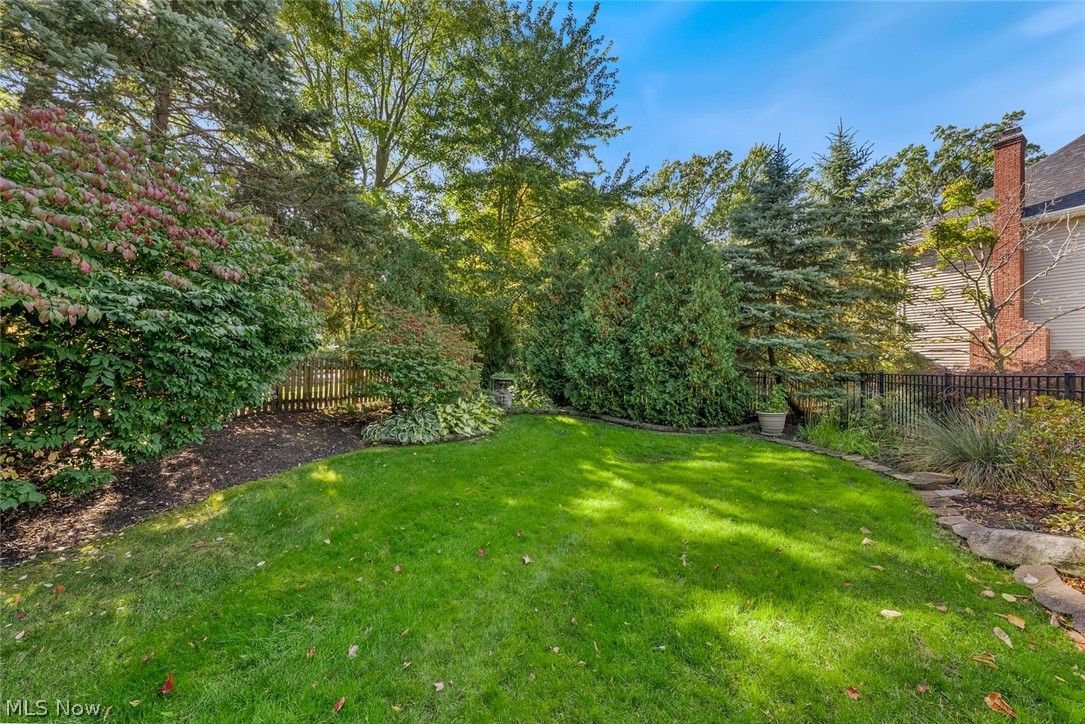 1551 Stone Court Westlake OH 44145