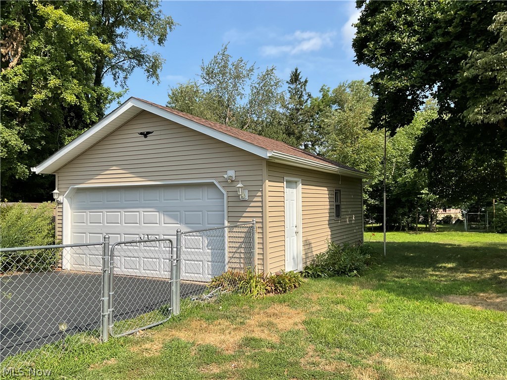 8359 Nowlen Street Mentor OH 44060