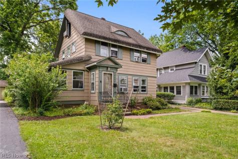 3322 E Fairfax Road Cleveland Heights OH 44118