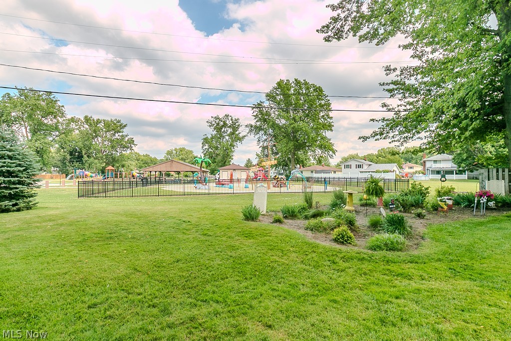 397 Connie Court Eastlake OH 44095