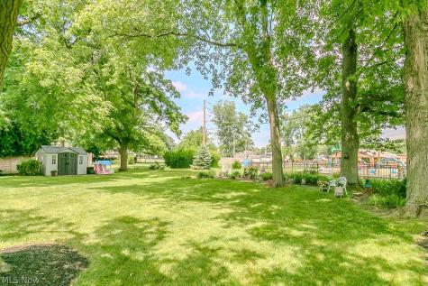 397 Connie Court Eastlake OH 44095
