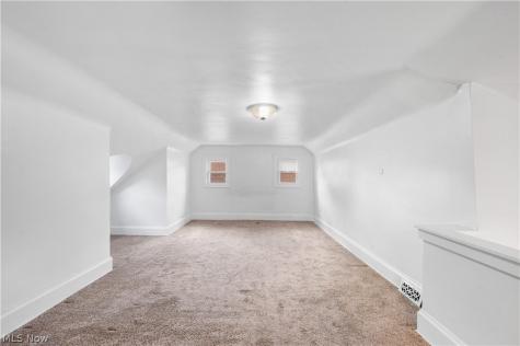 371 Merriman Road Akron OH 44303