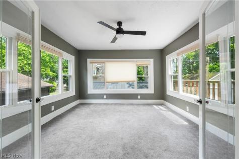 371 Merriman Road Akron OH 44303