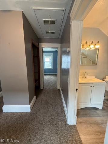 461 E 147th Street Cleveland OH 44110