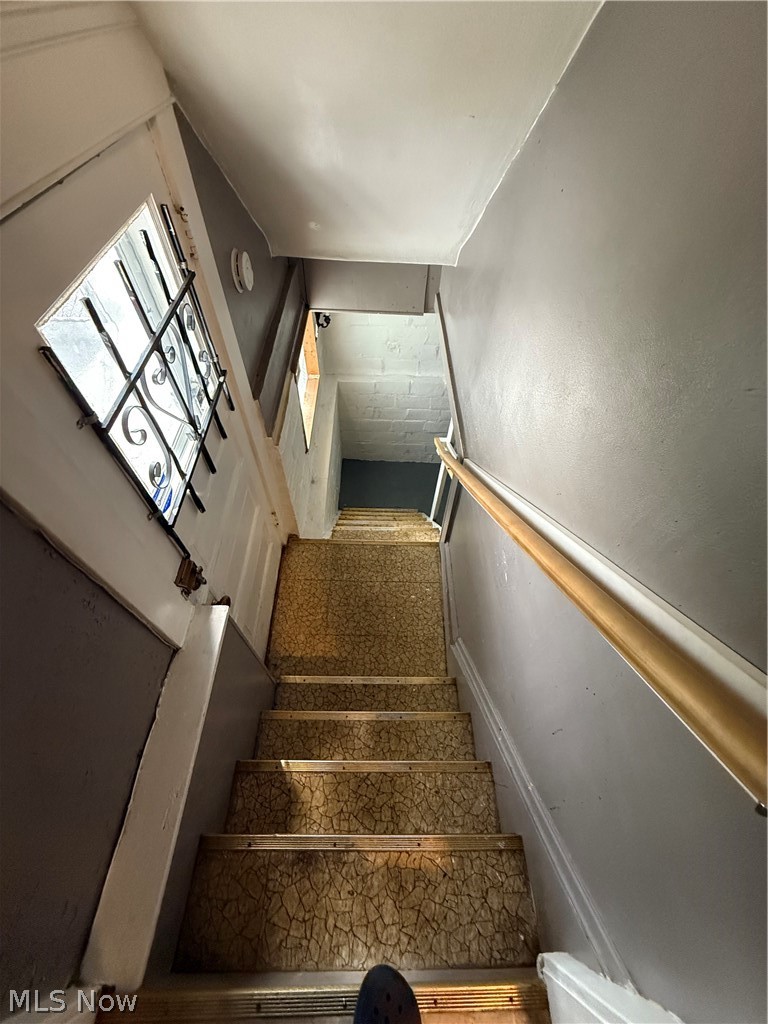 461 E 147th Street Cleveland OH 44110