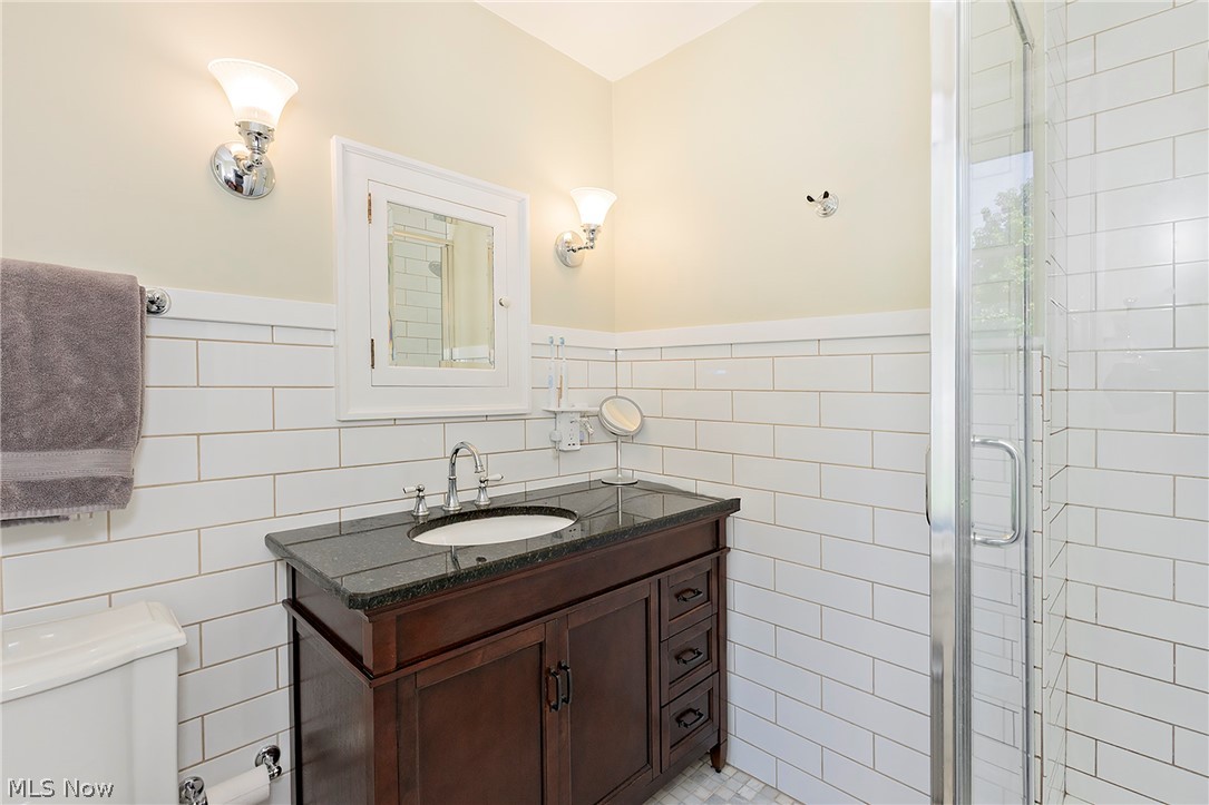 1351 Oakridge Drive Cleveland Heights OH 44121