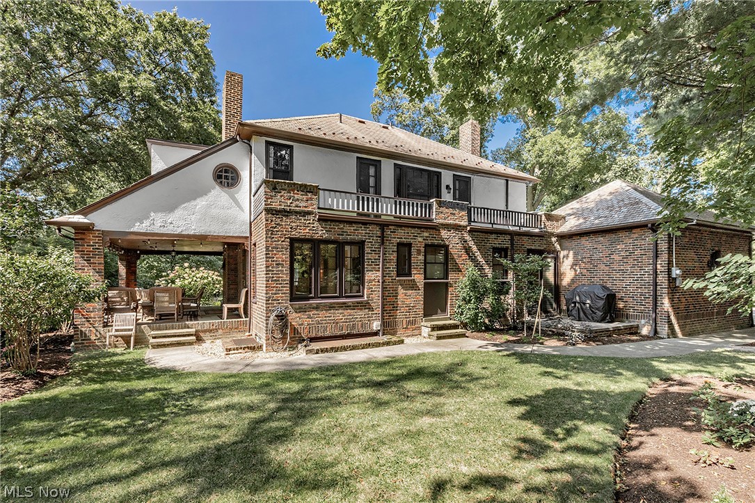 1351 Oakridge Drive Cleveland Heights OH 44121