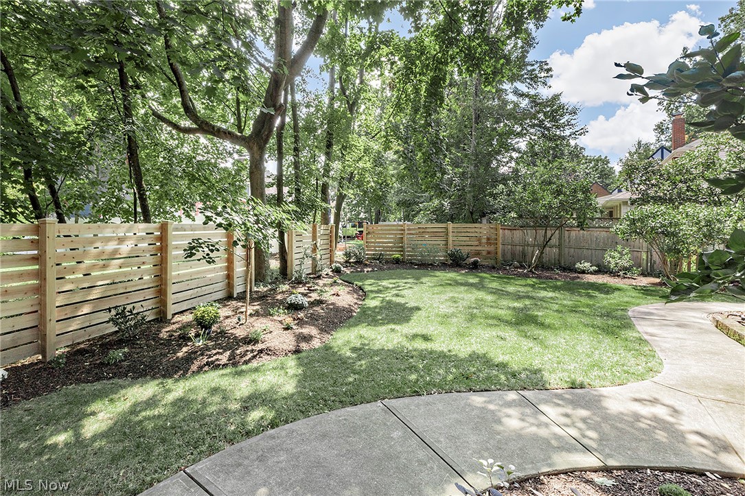 1351 Oakridge Drive Cleveland Heights OH 44121