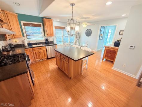 35975 Matoma Boulevard Eastlake OH 44095