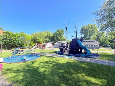 35975 Matoma Boulevard Eastlake OH 44095