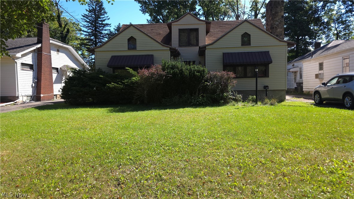 2021 Felicia Avenue Youngstown OH 44504