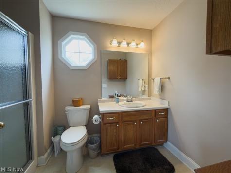 4054 Lindbergh Avenue NW Canton OH 44718