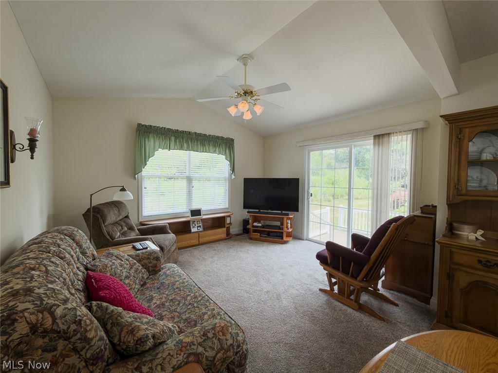 4054 Lindbergh Avenue NW Canton OH 44718