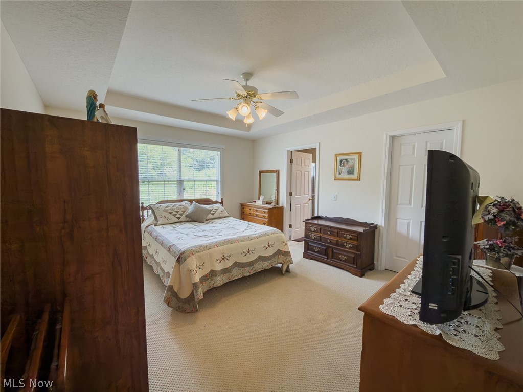 4054 Lindbergh Avenue NW Canton OH 44718