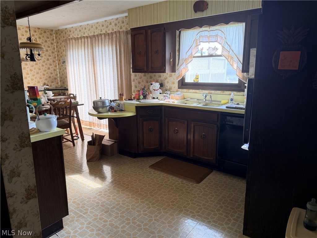 17811 State Route 58 Wellington OH 44090