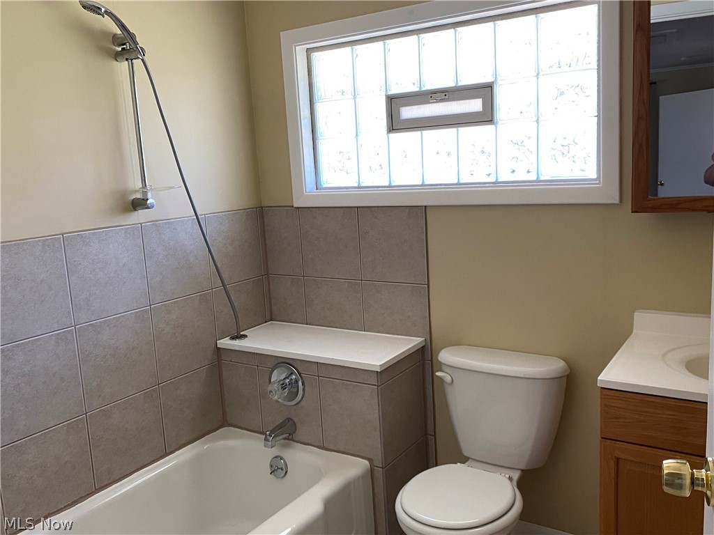 4138 Burkey Road Austintown OH 44515