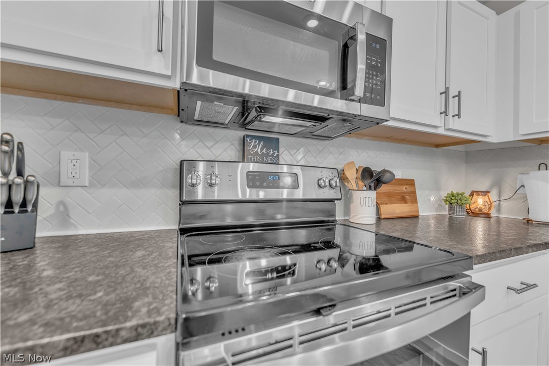 1074 Wayne Trail Vermilion OH 44089