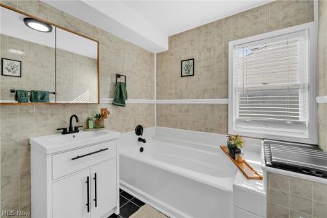 117 Lear Road Avon Lake OH 44012
