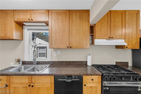 117 Lear Road Avon Lake OH 44012