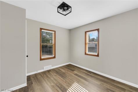 117 Lear Road Avon Lake OH 44012