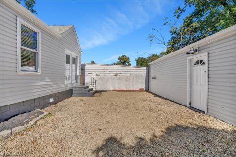 117 Lear Road Avon Lake OH 44012