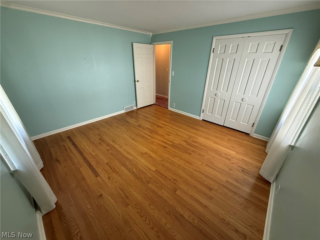 1927 N Walnut Street Dover OH 44622