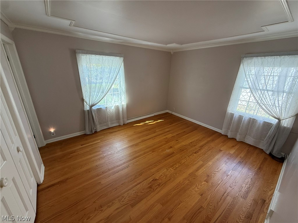 1927 N Walnut Street Dover OH 44622