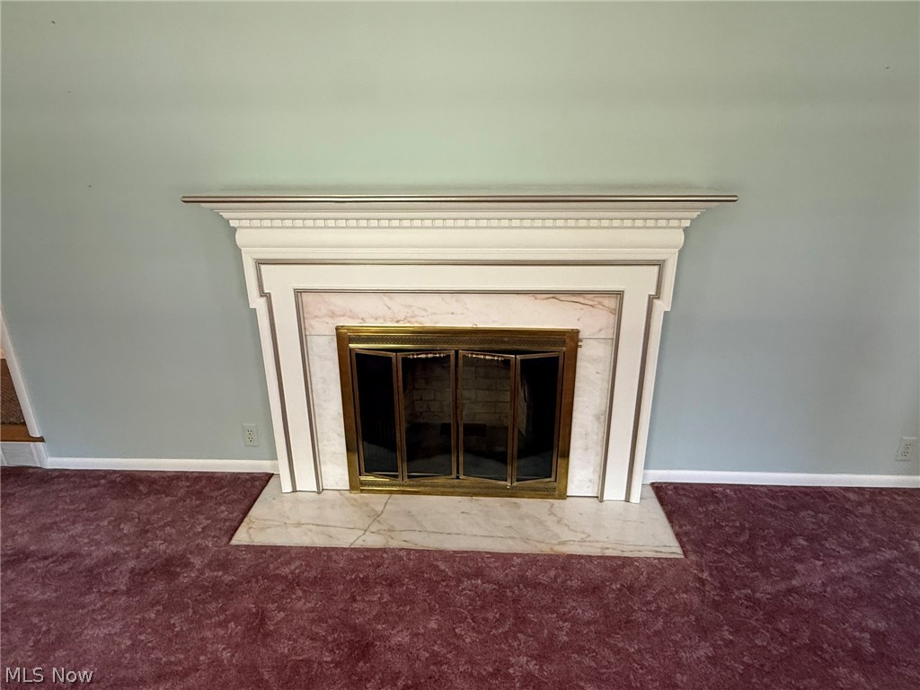 1927 N Walnut Street Dover OH 44622