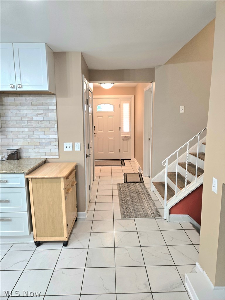 5411 Harleston Drive Lyndhurst OH 44124