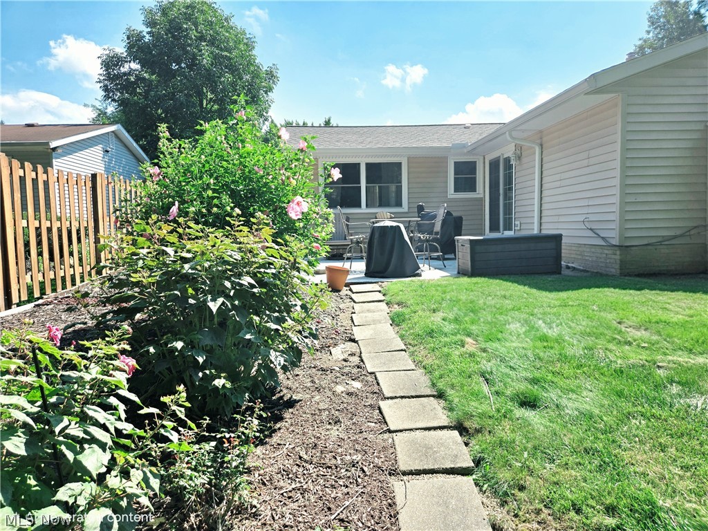 5411 Harleston Drive Lyndhurst OH 44124