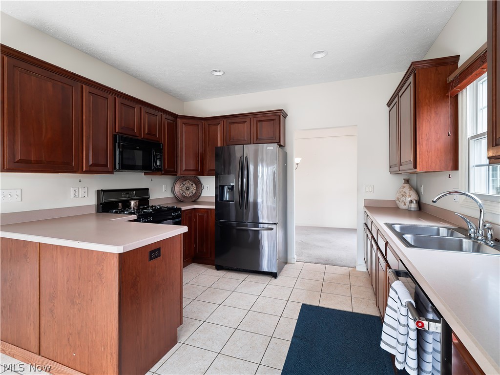 4272 Lake Harbour Way Avon OH 44011