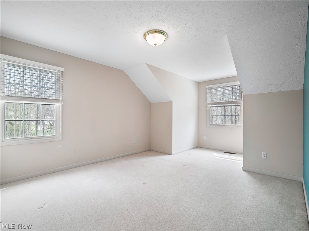 4272 Lake Harbour Way Avon OH 44011