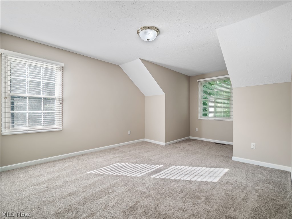 4272 Lake Harbour Way Avon OH 44011