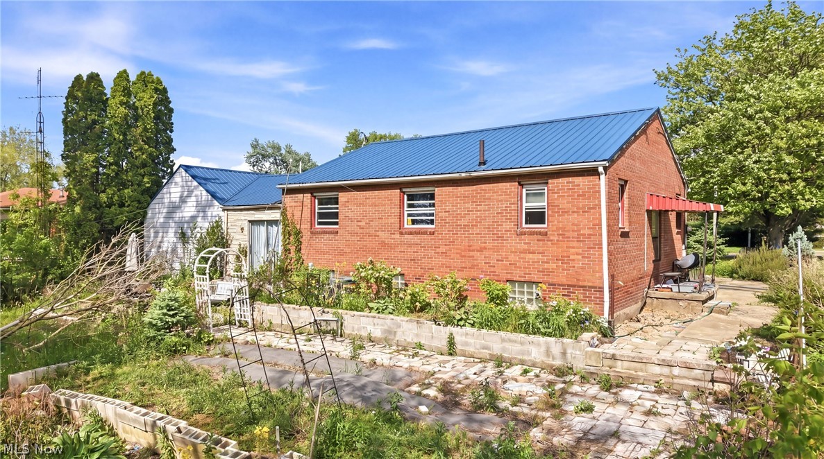 501 Hamilton Avenue NE Canton OH 44704
