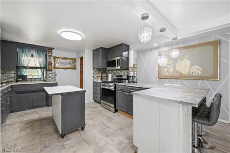 501 Hamilton Avenue NE Canton OH 44704