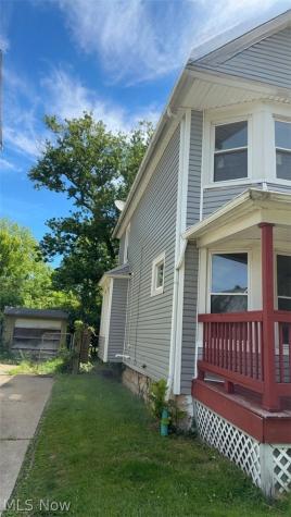 413 Arbor Road Cleveland OH 44108